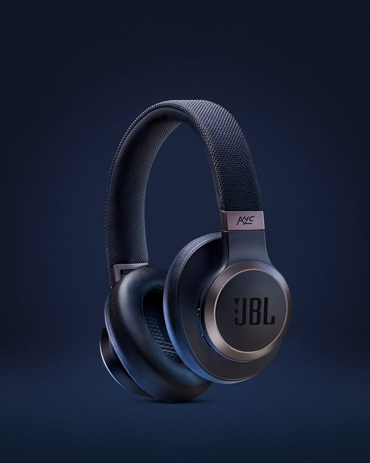 JBL Headphones - Firat Tuzunkan on Fstoppers